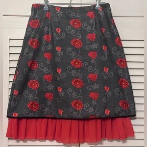 Misslook Womens size medium (8-10) skirt cotton/polyester rose print felt feel